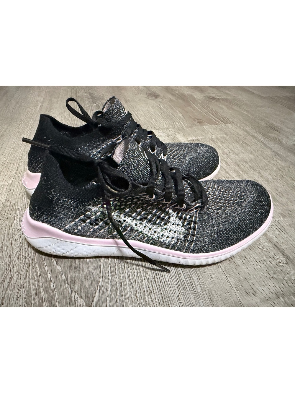 Women’s Nike Fly Knit Sneakers